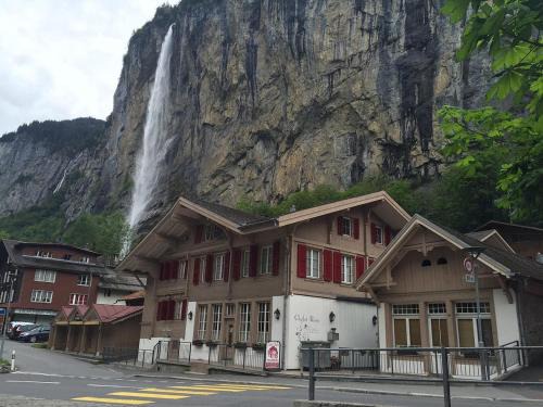 Lauterbrunnen Bed & Breakfast | Chalet Rosa B&B