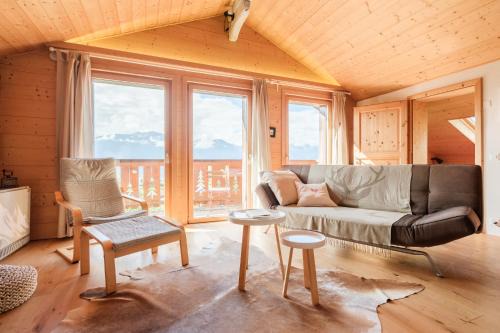Les Posses-sur-Bex Apartment | Chalet Rouge Coeur