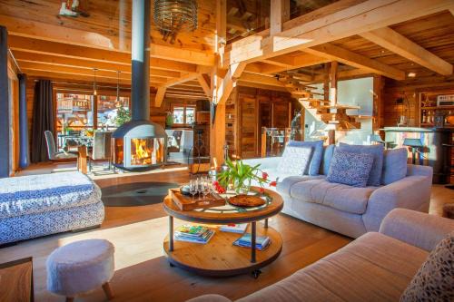 La Giettaz Ski Chalet | Chalet Sabaroc - OVO Network