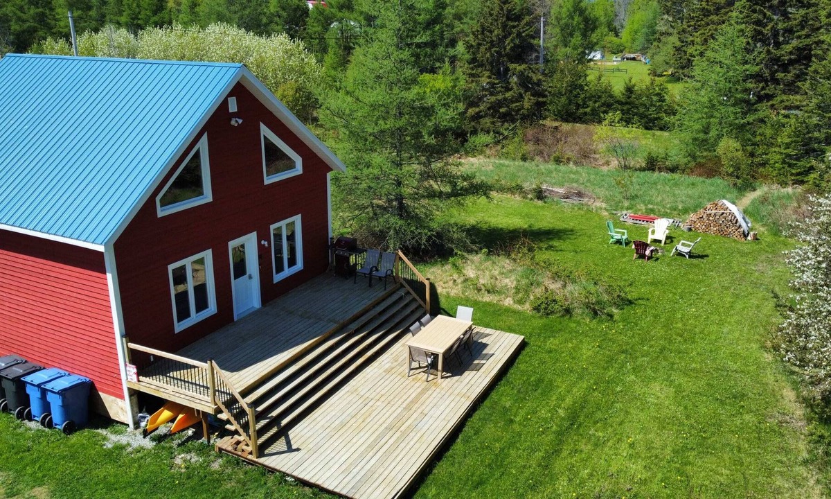 Gaspe Ski Chalet | Chalet Sans-Souci- GASPÉSIE- Bord de l'eau- Pêche