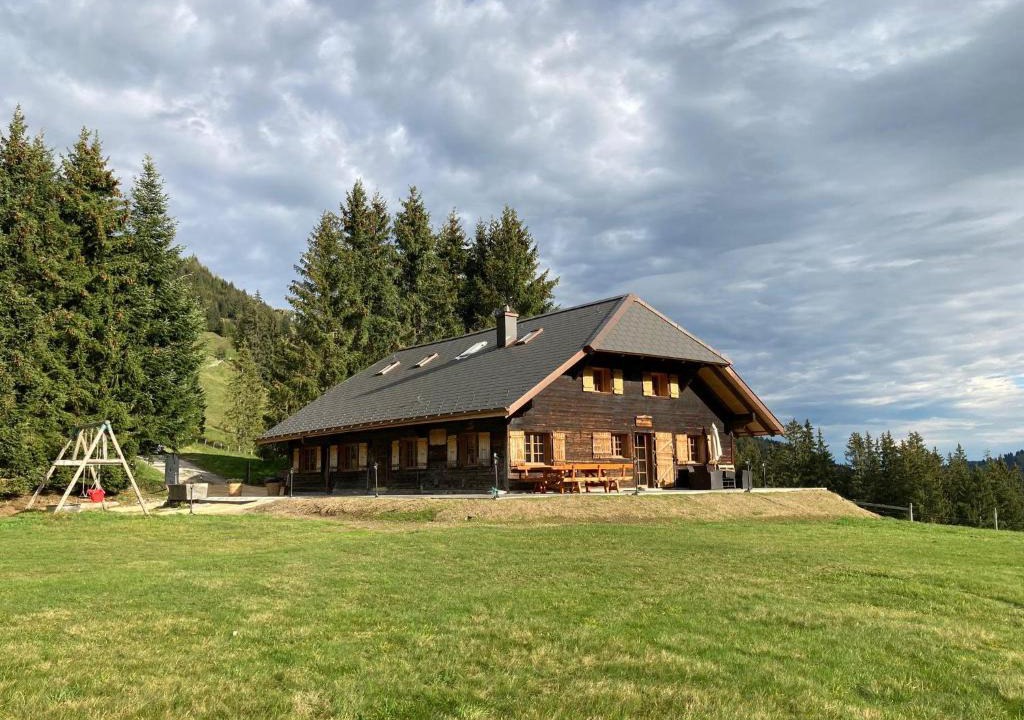 Plaffeien Ski Chalet | Chalet Schwendli
