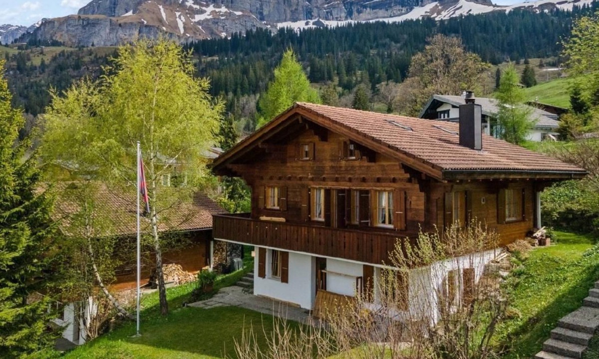 Axalp Ski Chalet | Chalet Specht, cosy mountain holidays on the Axalp
