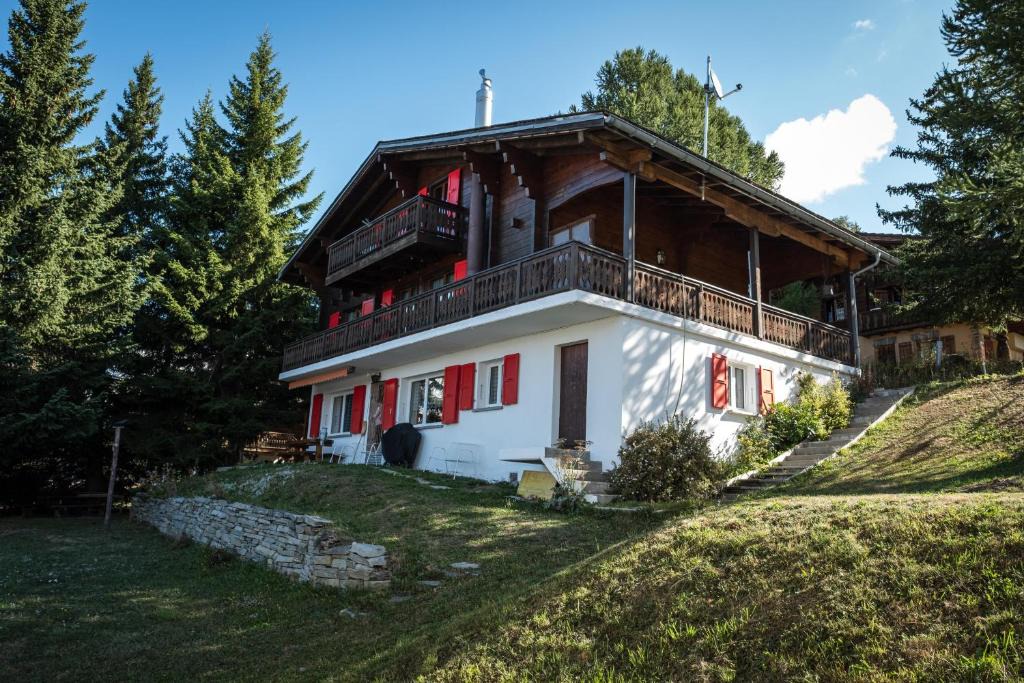 Rosswald Apartment | Chalet Sunnuterrasse