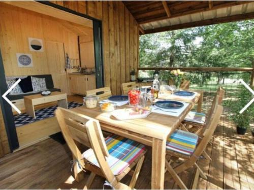Moncrabeau Other | Chalet sur pilotis avec terrasse pour 4 personnes - API-1-52-496