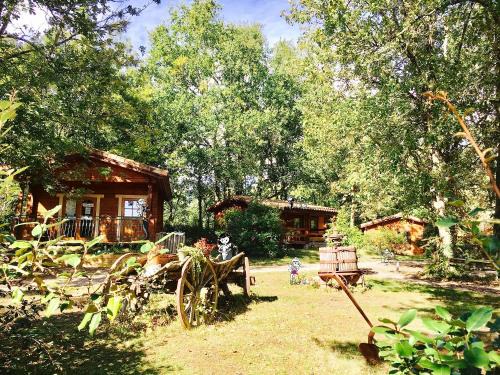 Lisle-sur-Tarn Other | Chalet tout confort et petit déjeuner - formule hotelière