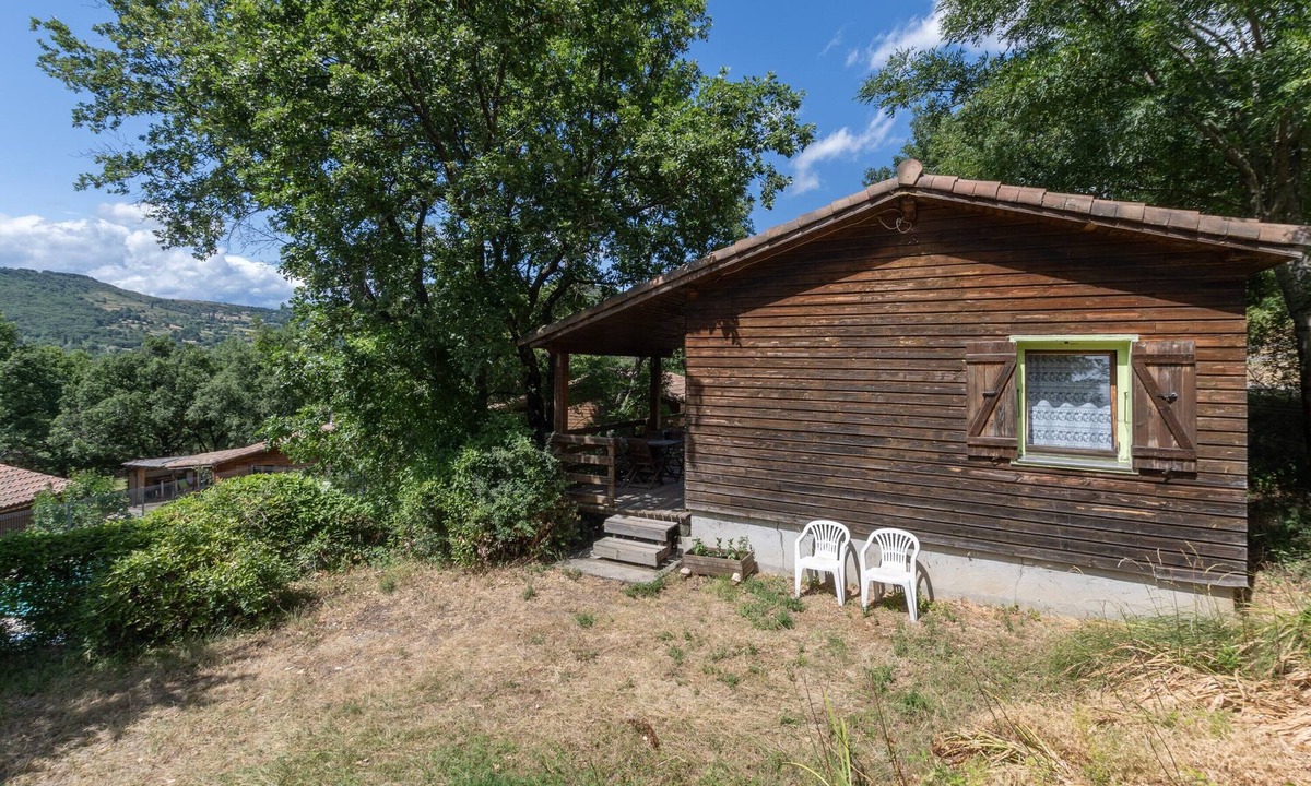 Darbres Ski Chalet | Chalet 'Vert 4 Personnes' with Balcony and Wi-Fi