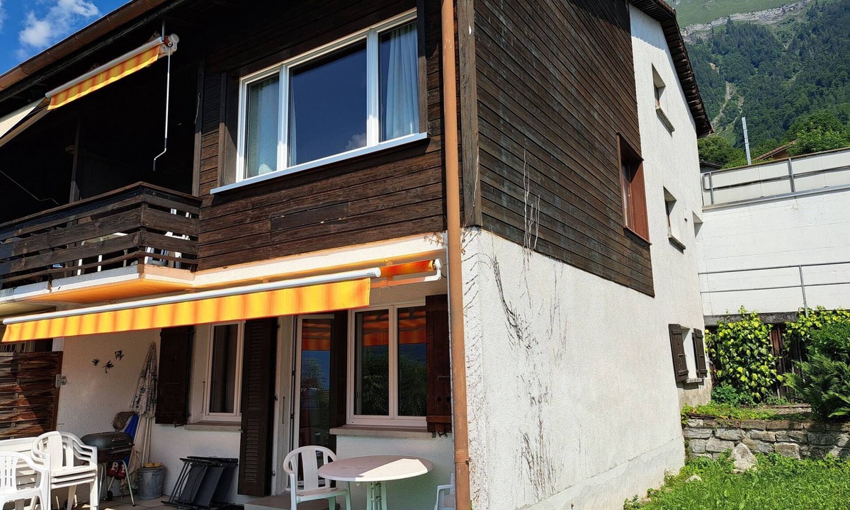 Oberried am Brienzersee Apartment | Chalet Waldmeier by Interhome