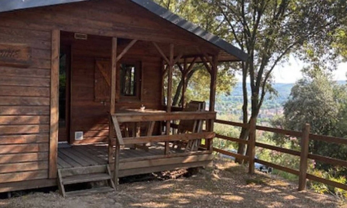 Les Mages Ski Chalet | Chalet with terrace - 4 guests