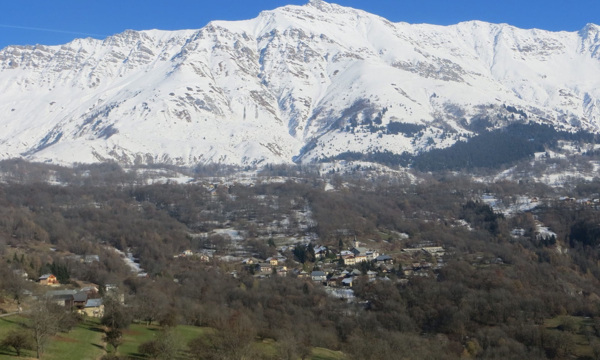 Montaimont Ski Chalet | Chalet with terrace panoramic view