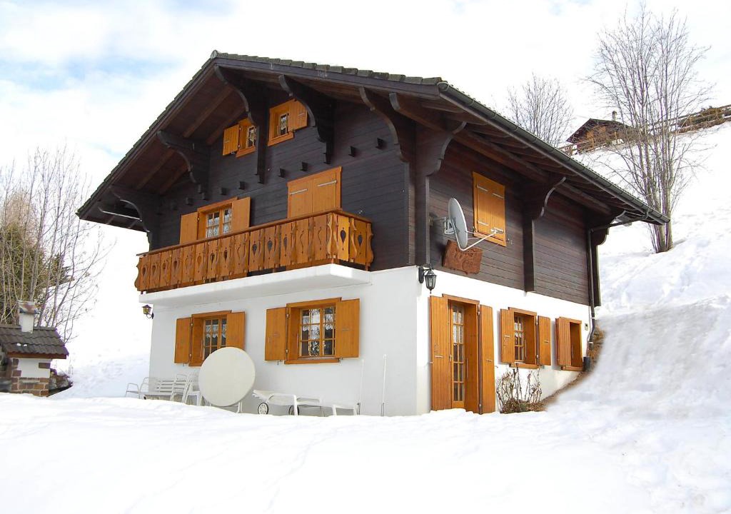 Saint-Pierre-de-Clages Ski Chalet | Chalet Y-Gouria