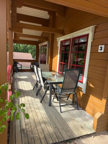 Mauroux Ski Chalet | Chalets du Soleil