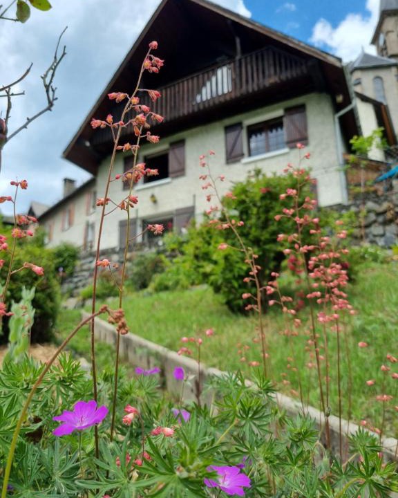 Allemond Ski Chalet | CHALETS JEANNE & ARNOL à Allemond - Grand Domaine Alpe d'Huez
