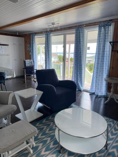 Saint-Jean-de-l'lle-d'Orleans Ski Chalet | Chalets Plage St-Jean 2