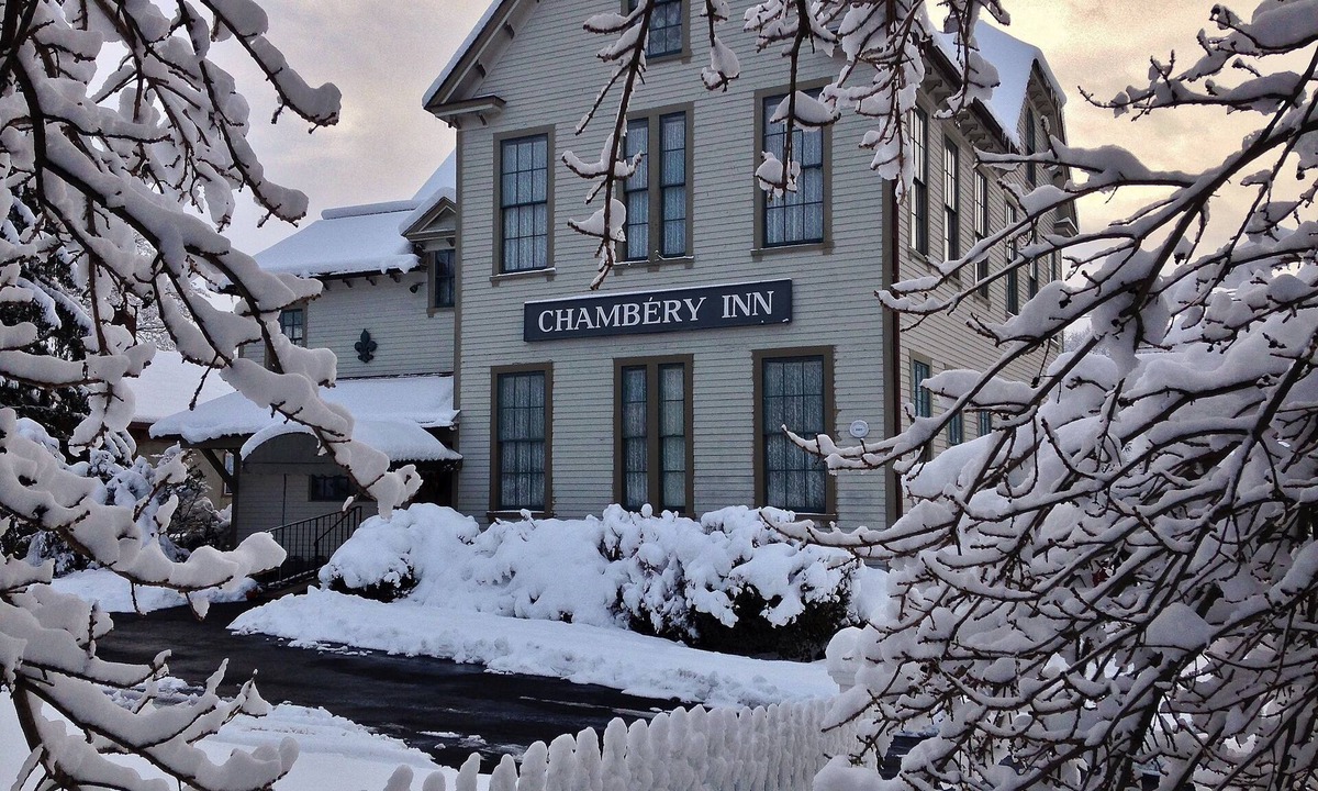 Lee Bed & Breakfast | Chambery Inn