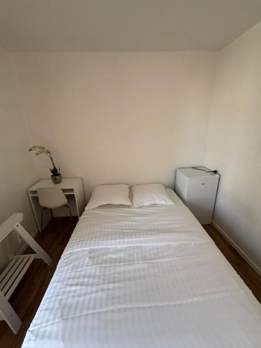 Epinay-sur-Seine Bed & Breakfast | Chambre à 20 minutes de Paris NOTRE DAME, APPARTEMENT COMMUN