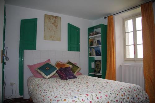 Aurignac Bed & Breakfast | Chambre à la Ferme BANZAÏ - Face aux Pyrénées AURIGNAC