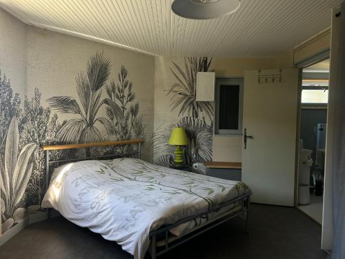 Saint-Aubin-le-Cloud House | Chambre à la campagne - salle d'eau individuelle