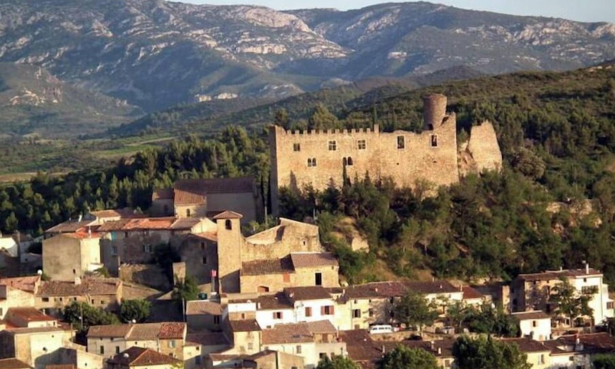 Durban-Corbieres Bed & Breakfast | Chambre Amour