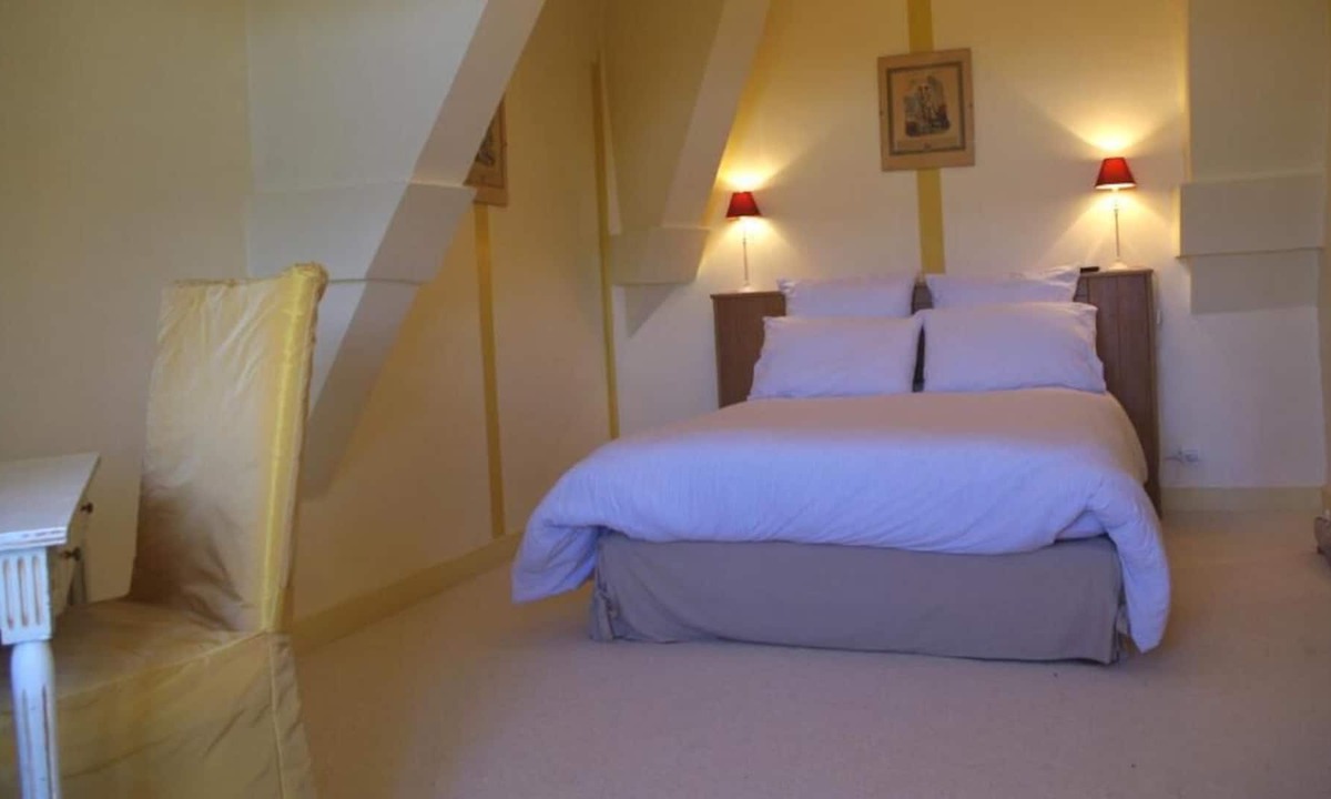 Saint-Mars-du-Desert House | Chambre Baronne - Bienvenue au Château du Perray