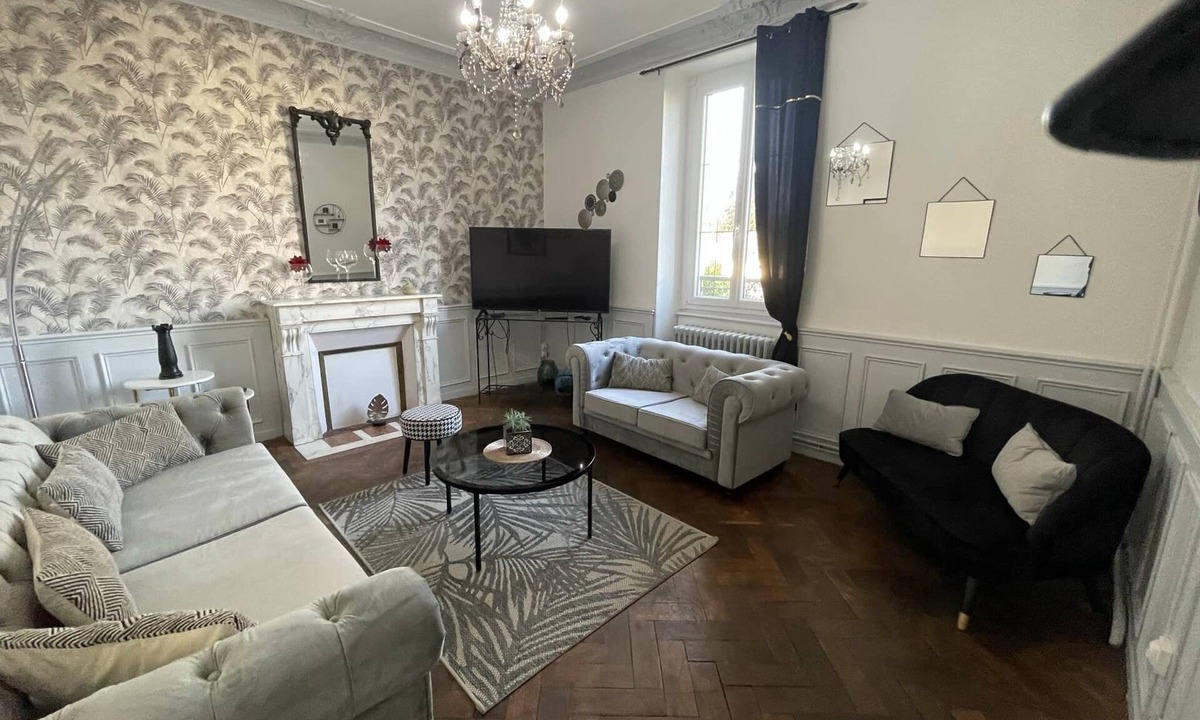 Epinac Bed & Breakfast | Chambre Bleu