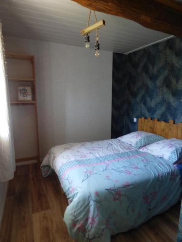 La Roche-sur-Yon House | Chambre bleue
