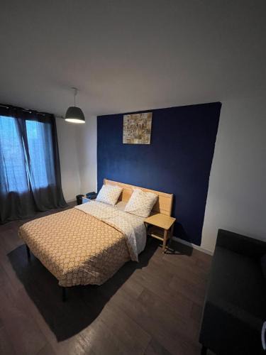 Fontaine Lestang-Bagatelle-Papus-Tabar-Bordelongue Apartment | Chambre chez Bryan