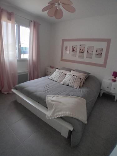 Salindres House | Chambre COSY avec Piscine Halte Pro ou Détente