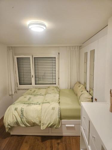 Dietikon District House | Chambre cosy et lumineuse dans un cadre calme
