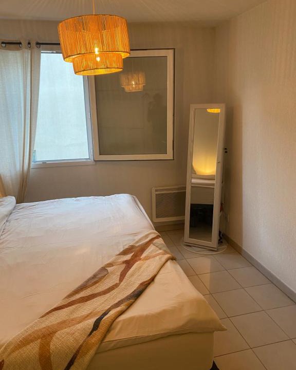 Gares House | Chambre cosy - Montpellier Gare