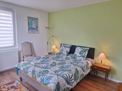 Saint-Remy-en-Rollat Bed & Breakfast | chambre d'hôte