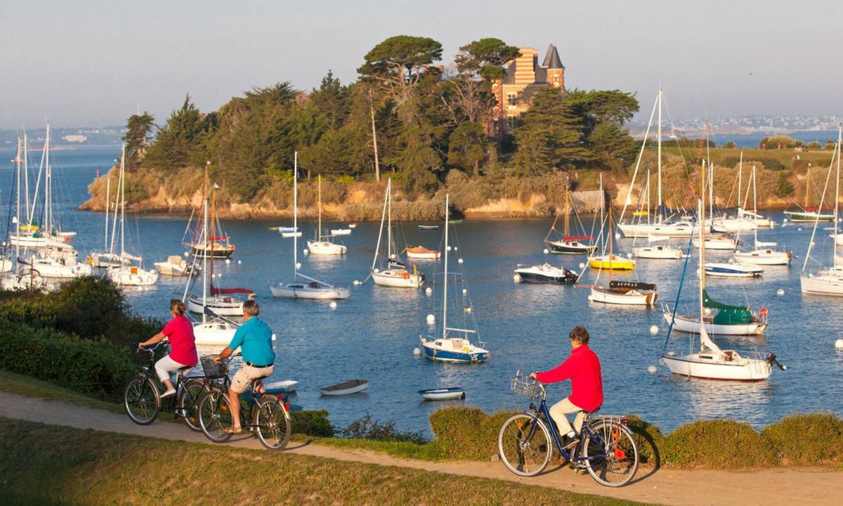 Saint-Briac-sur-Mer Bed & Breakfast | Chambre d'hôtes Le Clos du Pont Martin