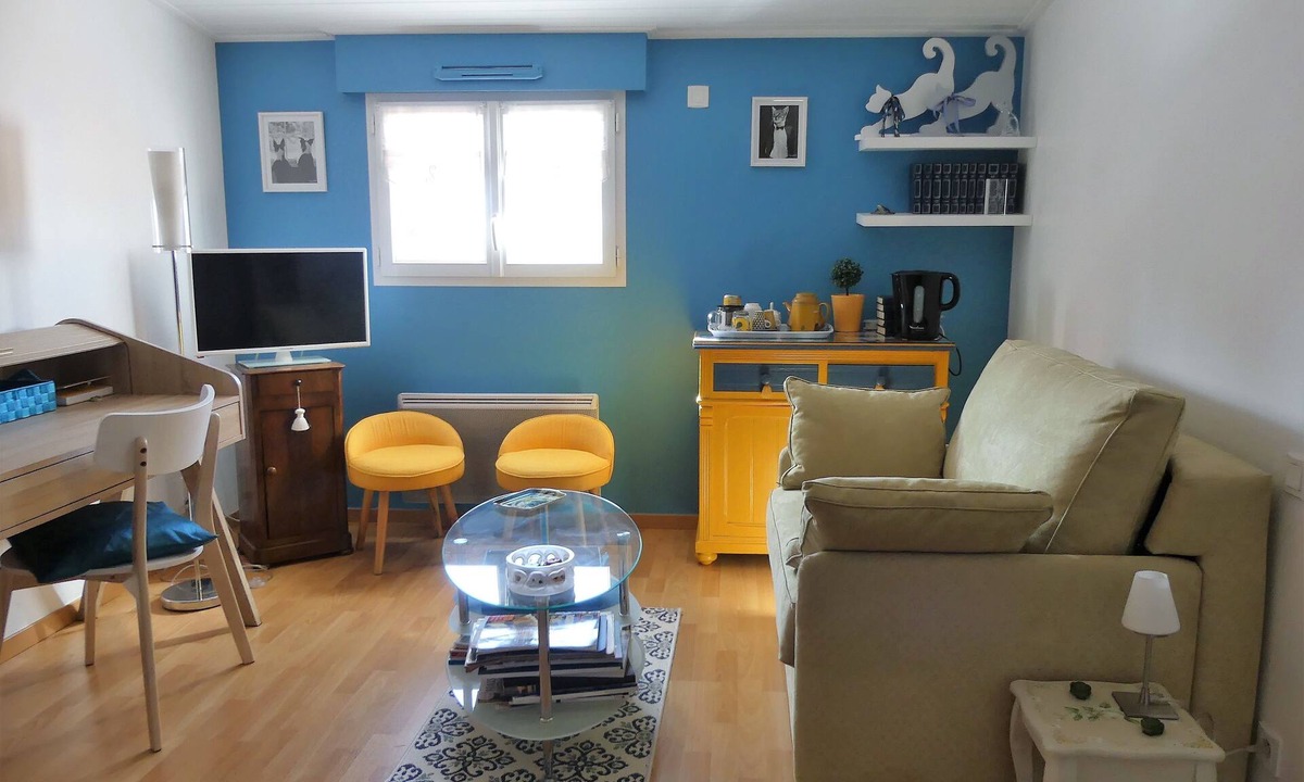 Le Perrier Bed & Breakfast | Chambre d'hôte Blanche Pierre B&B