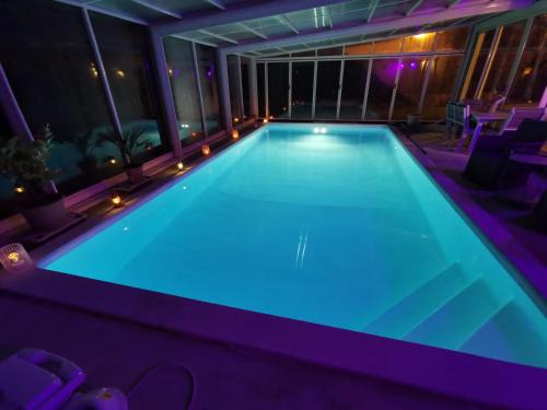 Serris Bed & Breakfast | Chambre d'hôte chez Sherley