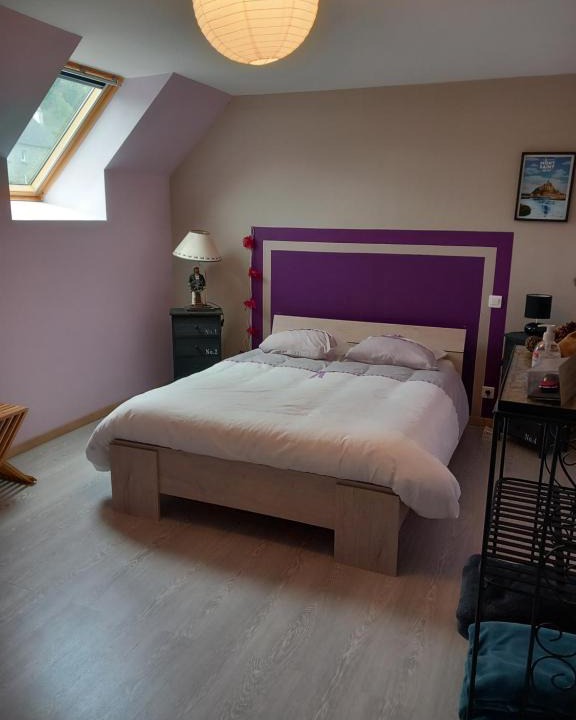 Roz-sur-Couesnon Bed & Breakfast | Chambre d'hôte de la baronne