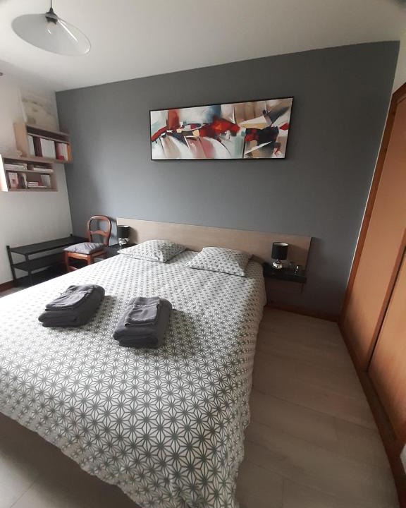 Brains Bed & Breakfast | Chambre d'hôte le Bois Joli