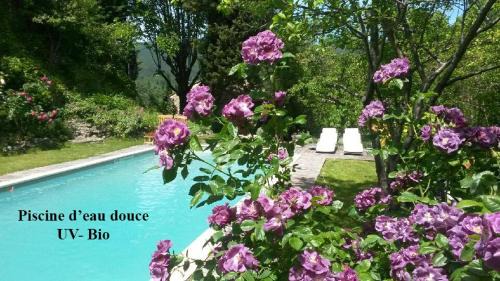 Dieulefit Bed & Breakfast | Chambre d'Hôte Le Théron