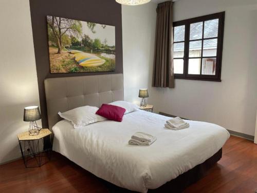 Azay-le-Rideau Hotel | Chambre d'Hôtel Les Trois Lys