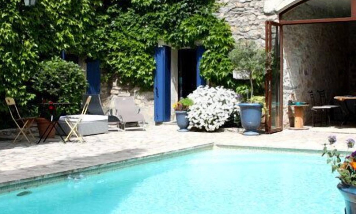 Caveirac House | Chambre d'hôtes Bleus Matines