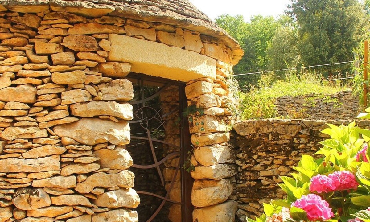 Beynac-et-Cazenac Bed & Breakfast | Chambre D'hôtes La Rossillonie