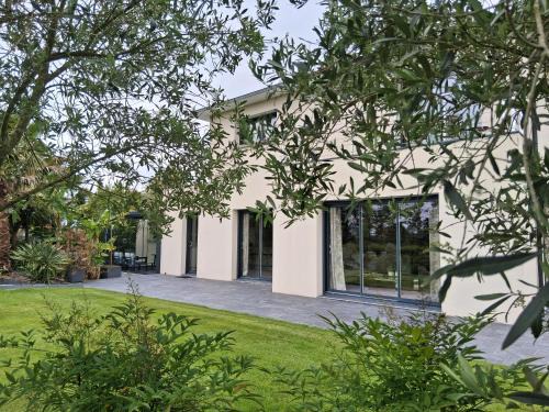 Bruc-sur-Aff Bed & Breakfast | Chambre d'hôtes Les Bruyères