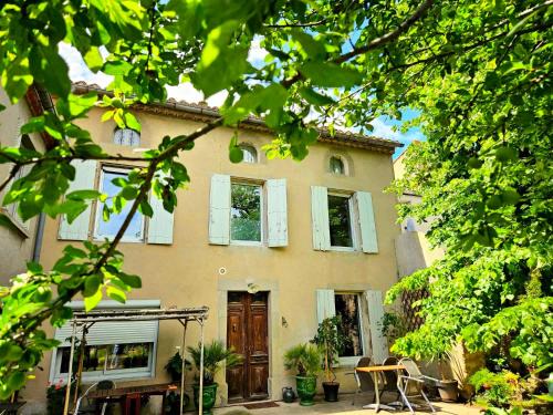Puicheric Bed & Breakfast | Chambre d'hôtes Les Berges de l'Aude - B&B - Proche Canal du midi & Carcassonne