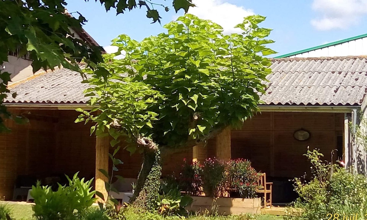 Montendre House | Chambre d'hôtes Montplaisir