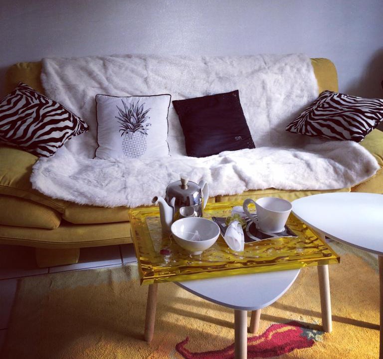 Aubiere Bed & Breakfast | Chambre d'hôtes THE YELLOW CUBE