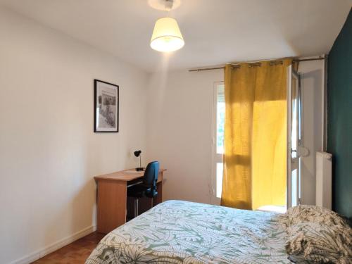 Villejean House | Chambre dans un appartement en colocation