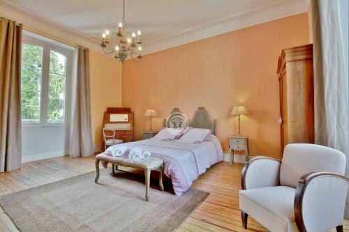 Borderes-sur-l'Echez Bed & Breakfast | chambre double avec salle d`eau privative