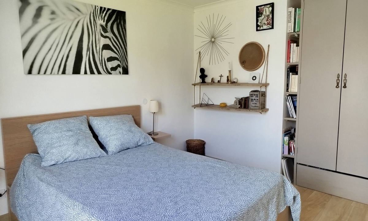 Clarensac Bed & Breakfast | Chambre du bonheur private suite/jacuzzi (optional)