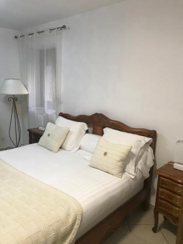 Centre Historique Bed & Breakfast | Chambre du couvent