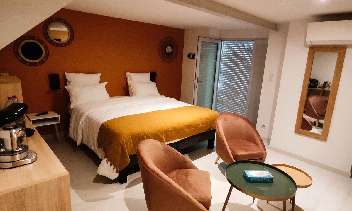 Saint-Jean-de-Vaux House | chambre du moulin brochat 2