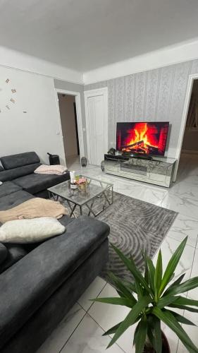 Les Mureaux Villa | Chambre