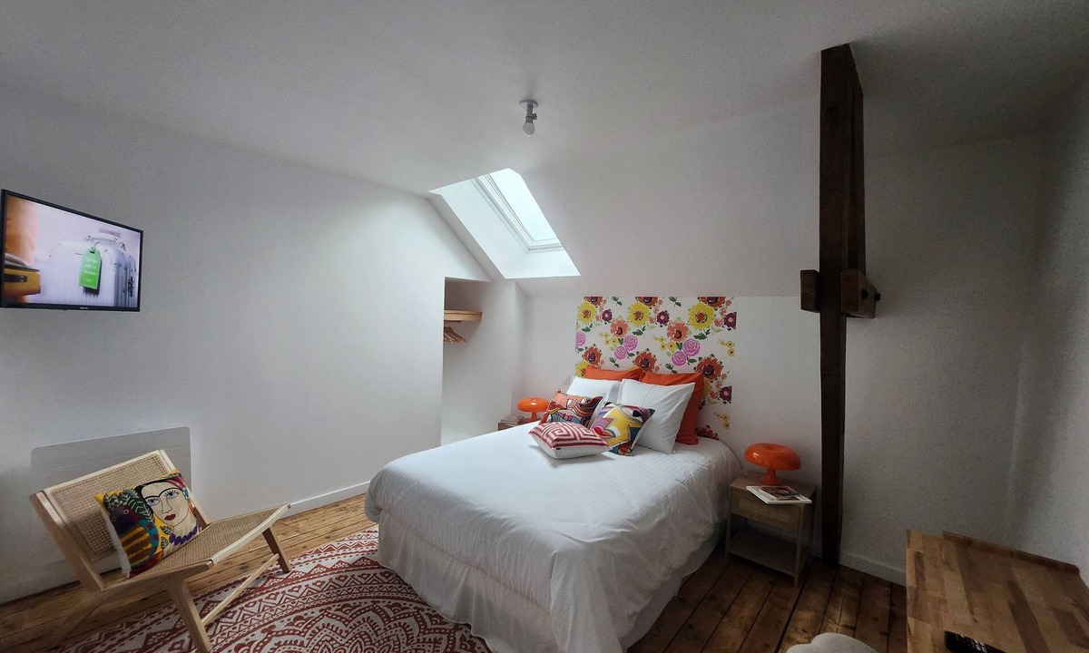 Laval Bed & Breakfast | Chambre Frida Kalho